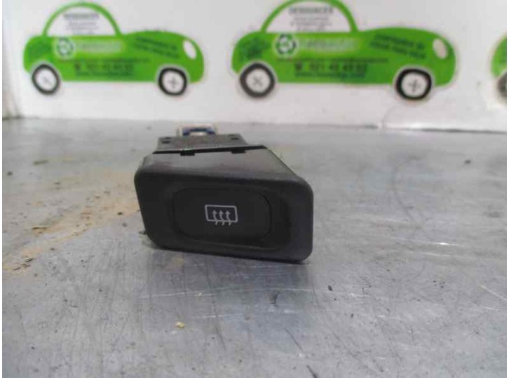 Recambio de boton luneta para nissan patrol gr (y61) 2.8 turbodiesel cat referencia OEM IAM   