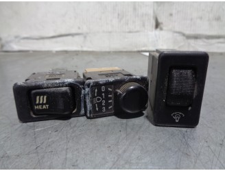 Recambio de botones salpicadero para nissan patrol gr (y61) 2.8 turbodiesel cat referencia OEM IAM 