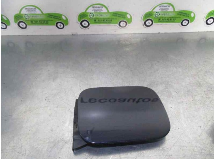 Recambio de tapa exterior combustible para audi a4 berlina (b5) 1.9 tdi referencia OEM IAM 8D5809905B  