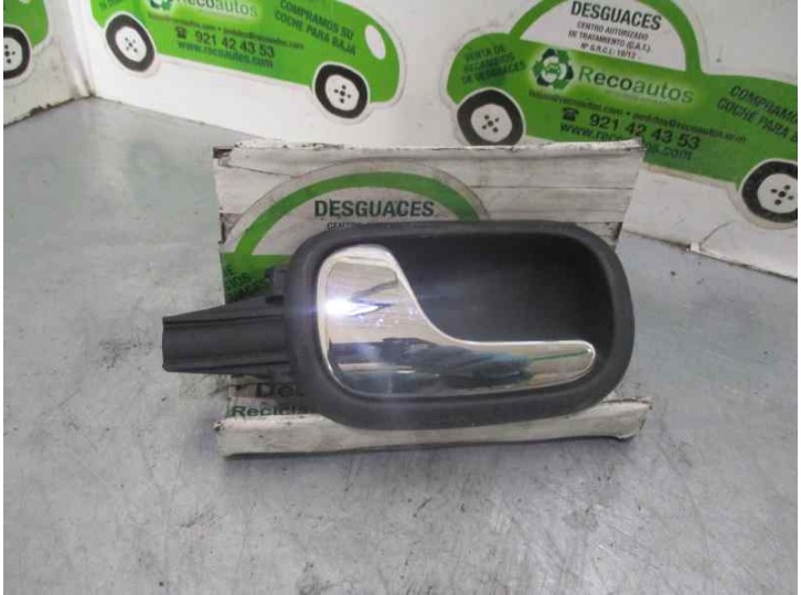 Recambio de maneta interior trasera izquierda para audi a3 (8l) 1.8 20v turbo referencia OEM IAM CAJA 7 