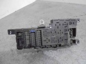 Recambio de caja reles / fusibles para volvo s80 berlina d5 kinetic referencia OEM IAM 8678449 518828017 