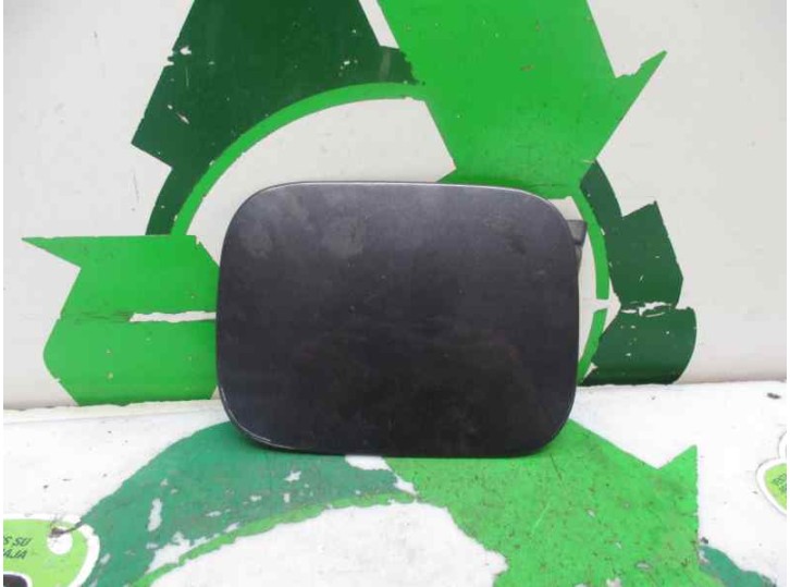 Recambio de tapa exterior combustible para audi a6 berlina (4b2) 2.4 v6 30v referencia OEM IAM 4B0809905A  