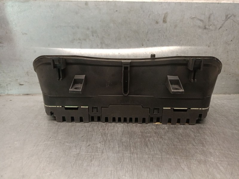Recambio de cuadro instrumentos para volkswagen polo iv (9n_, 9a_) 1.4 tdi referencia OEM IAM 6Q0920820L 6Q0920820LX 