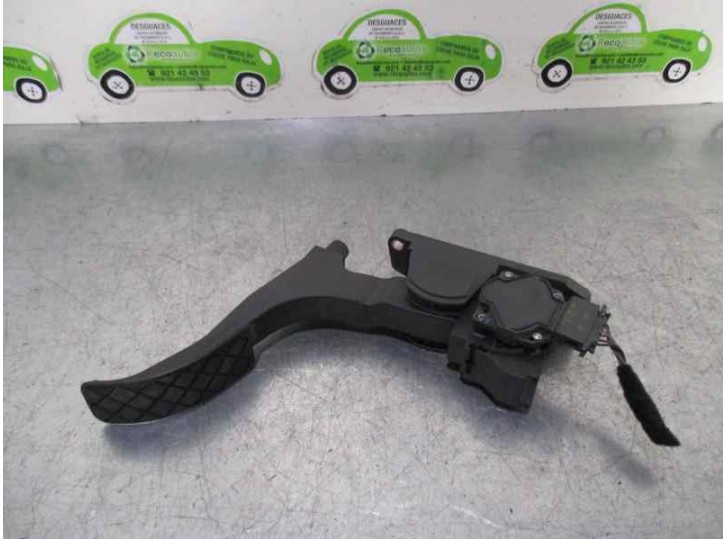 Recambio de potenciometro pedal para volkswagen polo (9n1) 1.4 16v referencia OEM IAM 6Q1721503E 0280752215 BOSCH