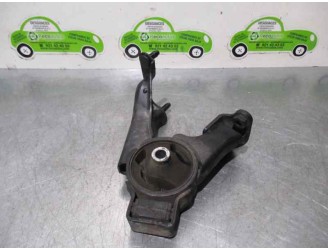 Recambio de soporte cambio para toyota corolla (e12) 1.4 turbodiesel cat referencia OEM IAM   