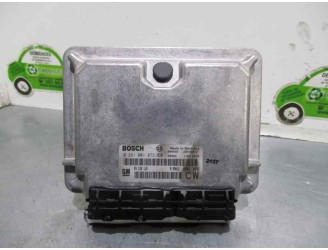 Recambio de centralita motor uce para opel vectra b berlina 2.0 dti referencia OEM IAM 09136118 0281001783 BOSCH