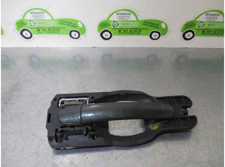 Recambio de maneta exterior delantera derecha para audi a2 (8z) 1.4 tdi referencia OEM IAM 3B0837207G 