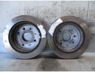 Recambio de disco freno trasero para chevrolet evanda 2.0 cat referencia OEM IAM 