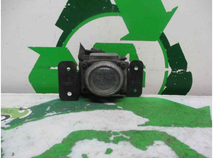 Recambio de faro antiniebla derecho para chevrolet evanda 2.0 cat referencia OEM IAM 96338482  