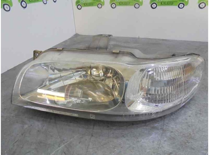 Recambio de faro izquierdo para daewoo nubira berlina 2.0 cat referencia OEM IAM 5 PUERTAS