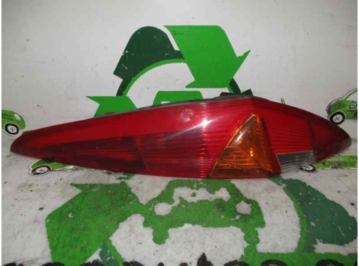 Recambio de piloto trasero derecho para fiat punto berlina (188) 1.9 jtd cat referencia OEM IAM 3 PUERTAS