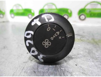 Recambio de mando climatizador para peugeot 807 2.0 hdi fap cat referencia OEM IAM 1488941077 A53000300 