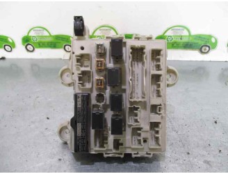 Recambio de caja reles / fusibles para toyota previa (r30) 2.0 turbodiesel cat referencia OEM IAM 8922128040 3A140078 