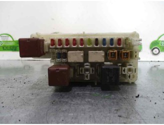Recambio de caja reles / fusibles para toyota previa (r30) 2.0 turbodiesel cat referencia OEM IAM   