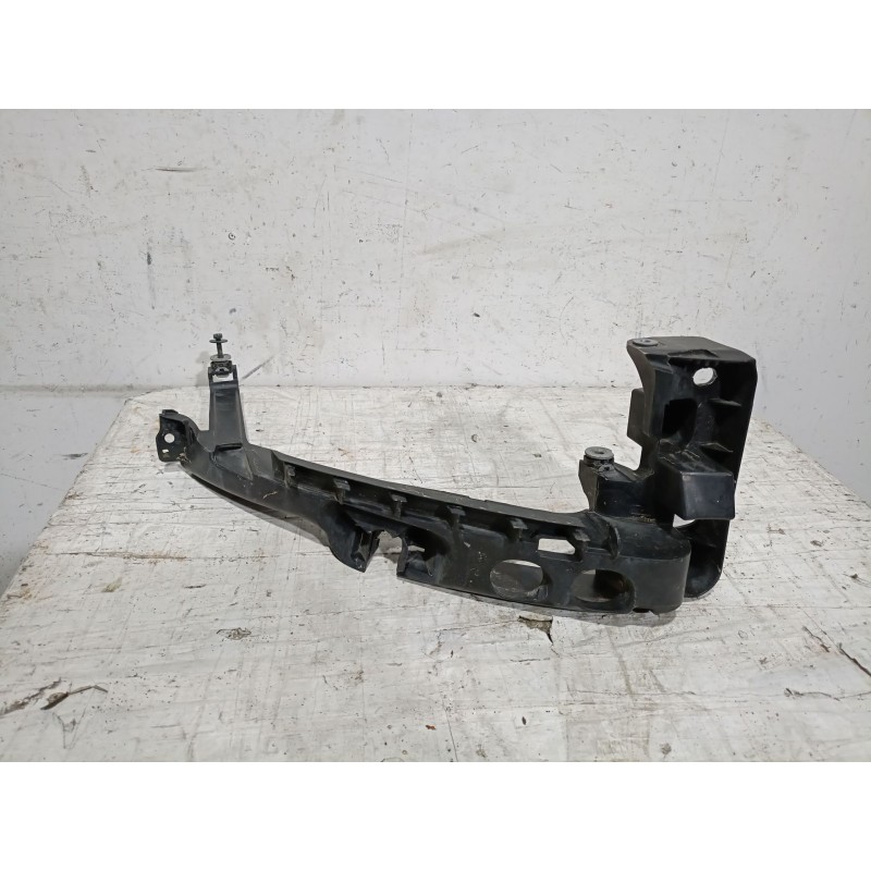 Recambio de soporte faro derecho para audi a3 (8p1) 1.9 tdi referencia OEM IAM 8P0805608A 8P0805608A 