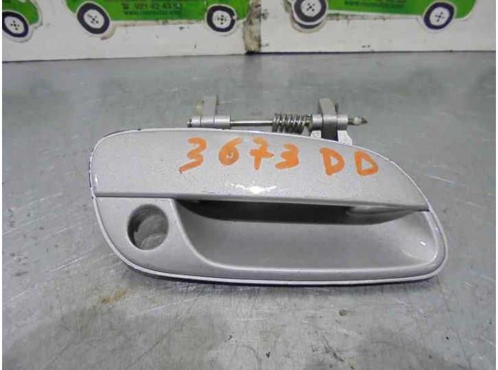 Replacement right front exterior door handle for Hyundai Elantra (XD) 2.0 CRDi CAT OEM IAM reference 