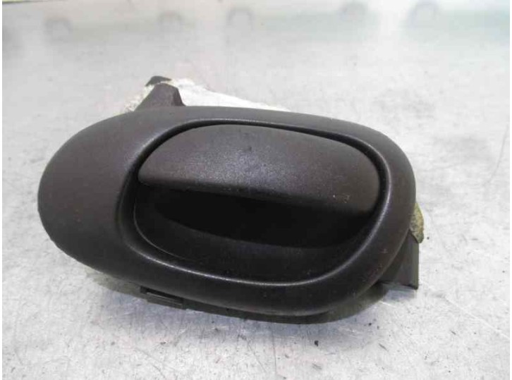 Recambio de maneta interior delantera derecha para peugeot 206 sw 1.4 hdi referencia OEM IAM   