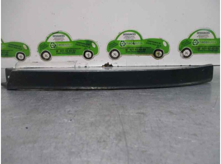 Recambio de cerquillo faro para toyota rav 4 funcruiser (a1) 2.0 16v cat referencia OEM IAM 