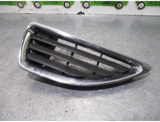 Recambio de rejilla delantera para renault megane i fase 2 classic (la..) 1.6 referencia OEM IAM   