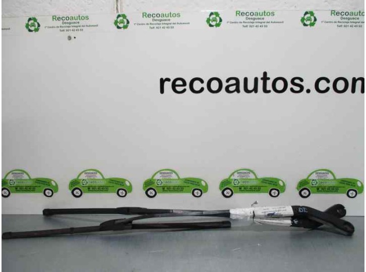 Recambio de brazo limpia delantero derecho para opel meriva 1.6 16v referencia OEM IAM 
