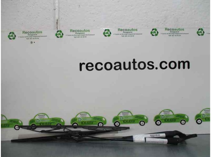 Recambio de brazo limpia delantero derecho para chrysler voyager (gs) 2.4 cat referencia OEM IAM 