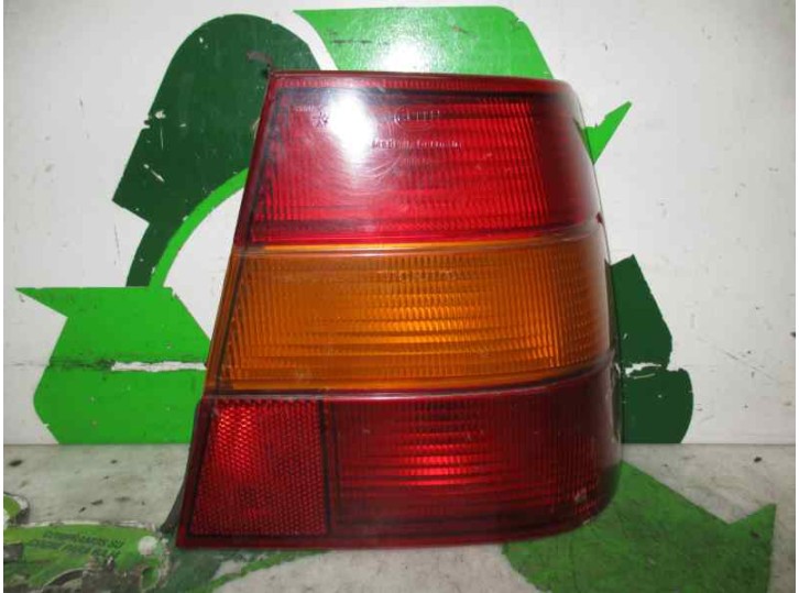 Recambio de piloto trasero derecho para volvo serie 940 berlina/familiar 2.3 cat referencia OEM IAM 