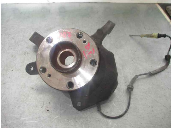 Recambio de mangueta delantera izquierda para renault espace iv (jk0) 1.9 dci diesel referencia OEM IAM 8200322079 