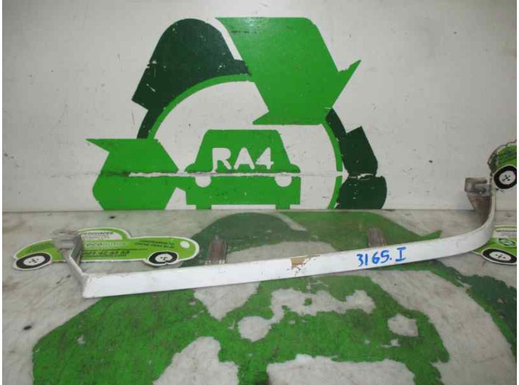 Recambio de cerquillo faro para citroën xantia berlina 1.9 td seduction referencia OEM IAM 