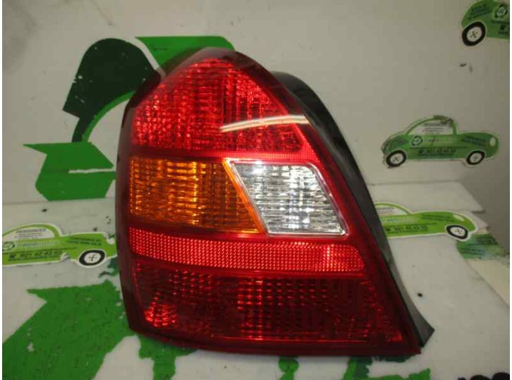 Recambio de piloto trasero izquierdo para hyundai elantra (xd) 2.0 crdi cat referencia OEM IAM ALETA 5 PUERTAS