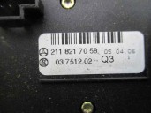 Recambio de embellecedor para mercedes-benz clase e (w211) berlina 3.0 cdi cat referencia OEM IAM A2116802336  