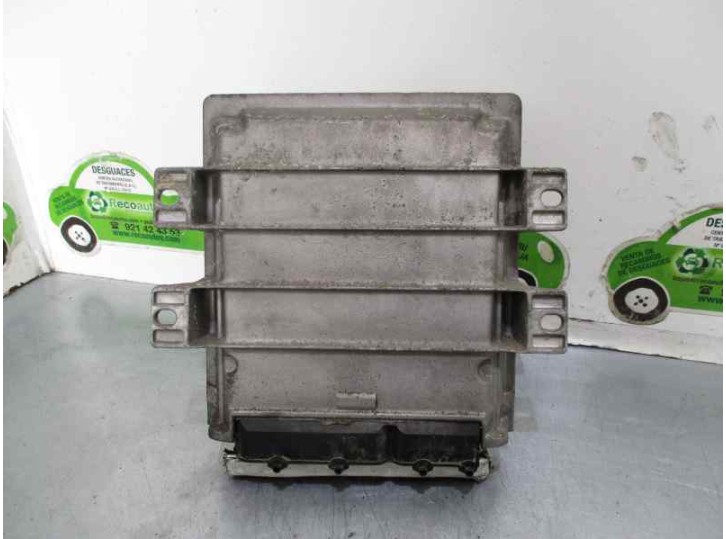 Recambio de centralita motor uce para mg serie 45 (rt) 1.6 16v cat referencia OEM IAM M3P01D815 NNN100743 MOTOROLA