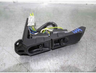 Recambio de mando elevalunas delantero izquierdo para mg serie 45 (rt) 1.6 16v cat referencia OEM IAM YUD101120 