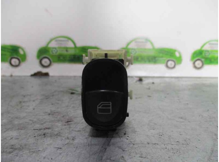 Recambio de mando elevalunas trasero izquierdo para mercedes-benz clase c (w203) berlina 2.2 cdi cat referencia OEM IAM 501807 