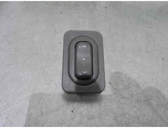 Recambio de mando elevalunas delantero derecho para opel meriva a 1.3 16v cdti cat (z 13 dt / ln9) referencia OEM IAM 