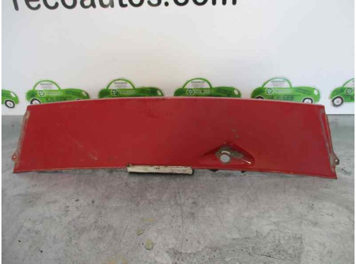 Recambio de embellecedor para mercedes-benz clase e (w123) berlina+coupe d 240 referencia OEM IAM   