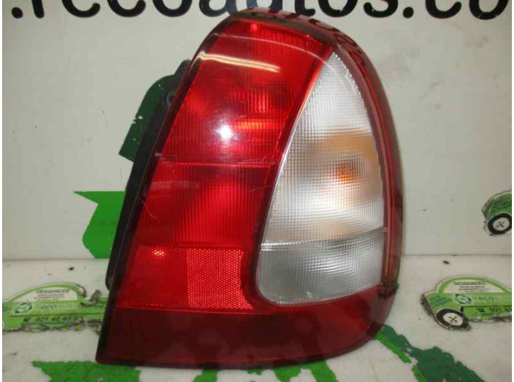 Recambio de piloto trasero derecho para daewoo nubira berlina 1.6 cat referencia OEM IAM 