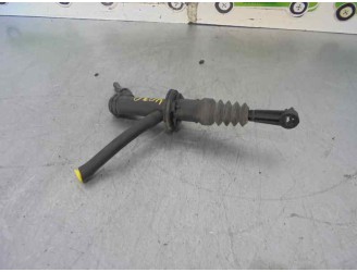 Recambio de bomba embrague para renault megane ii berlina 3p 1.6 16v referencia OEM IAM 8200151770 8200151770 