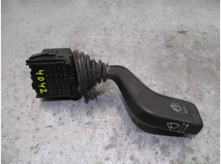Recambio de mando limpia para opel vectra b berlina 2.0 dti referencia OEM IAM 090243395 501392 SWF