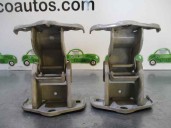Replacement door hinge for Renault Trafic Combi (ab 4.01) 9-seater (L1H1) 2.9t short combi OEM IAM reference 