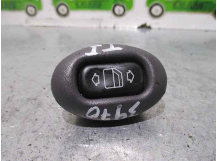 Recambio de mando elevalunas trasero izquierdo para mercedes-benz clase a (w168) 1.4 cat referencia OEM IAM 