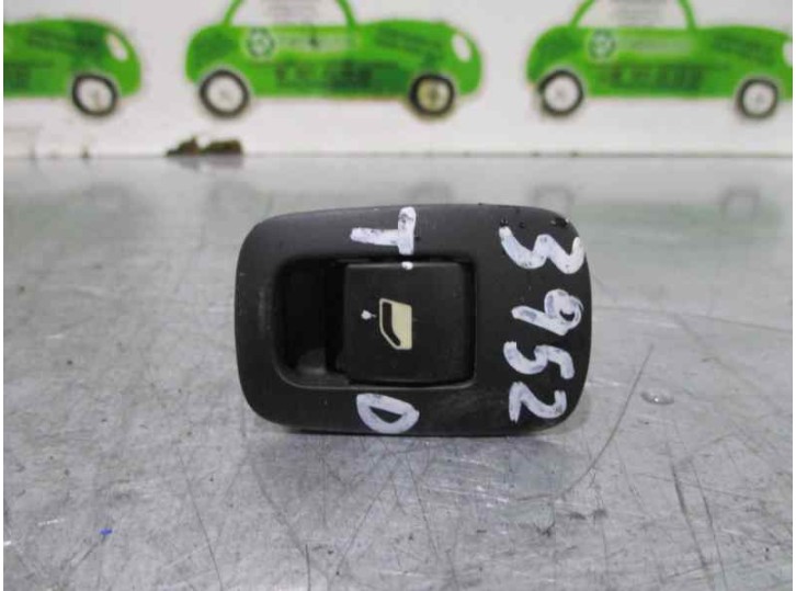 Recambio de mando elevalunas trasero derecho para citroën c4 grand picasso 1.6 16v hdi fap referencia OEM IAM 