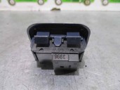 Recambio de mando elevalunas trasero derecho para mercedes-benz clase c (w202) berlina 1.8 16v cat referencia OEM IAM 2028208710