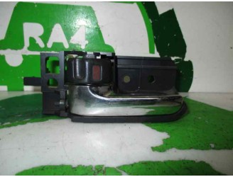 Recambio de maneta interior delantera izquierda para toyota corolla (e12) 1.4 turbodiesel cat referencia OEM IAM CAJA 6 