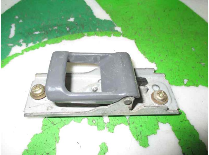 Recambio de maneta interior trasera derecha para nissan patrol gr (y60) 2.8 turbodiesel referencia OEM IAM 