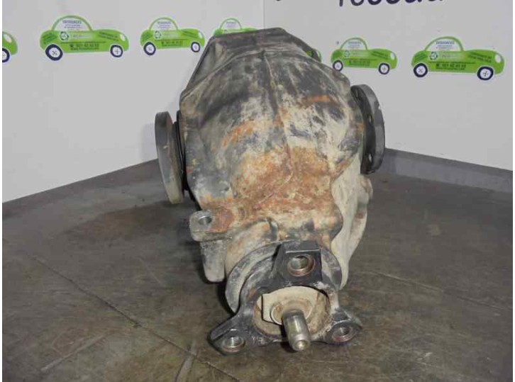 Recambio de diferencial trasero para mercedes-benz clase c (w203) berlina 2.2 cdi cat referencia OEM IAM 2103513308G 2.65
