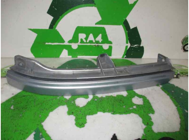 Recambio de cerquillo faro para opel zafira a 2.0 dti referencia OEM IAM 