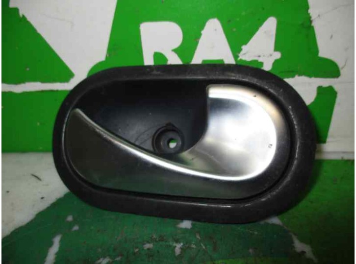 Recambio de maneta interior delantera derecha para renault megane ii berlina 5p confort expression referencia OEM IAM CAJA 2 