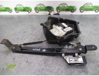 Recambio de elevalunas trasero derecho para seat leon (1p1) 1.6 referencia OEM IAM 1K0959704G 18 PINES 5 PUERTAS.