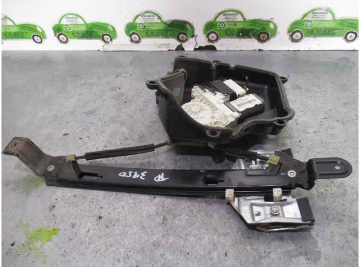 Recambio de elevalunas trasero derecho para seat leon (1p1) 1.6 referencia OEM IAM 1K0959704G 18 PINES 5 PUERTAS.