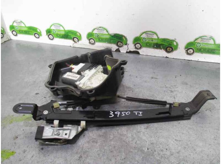 Recambio de elevalunas trasero izquierdo para seat leon (1p1) 1.6 referencia OEM IAM 1K0959703G 18 PINES 5 PUERTAS